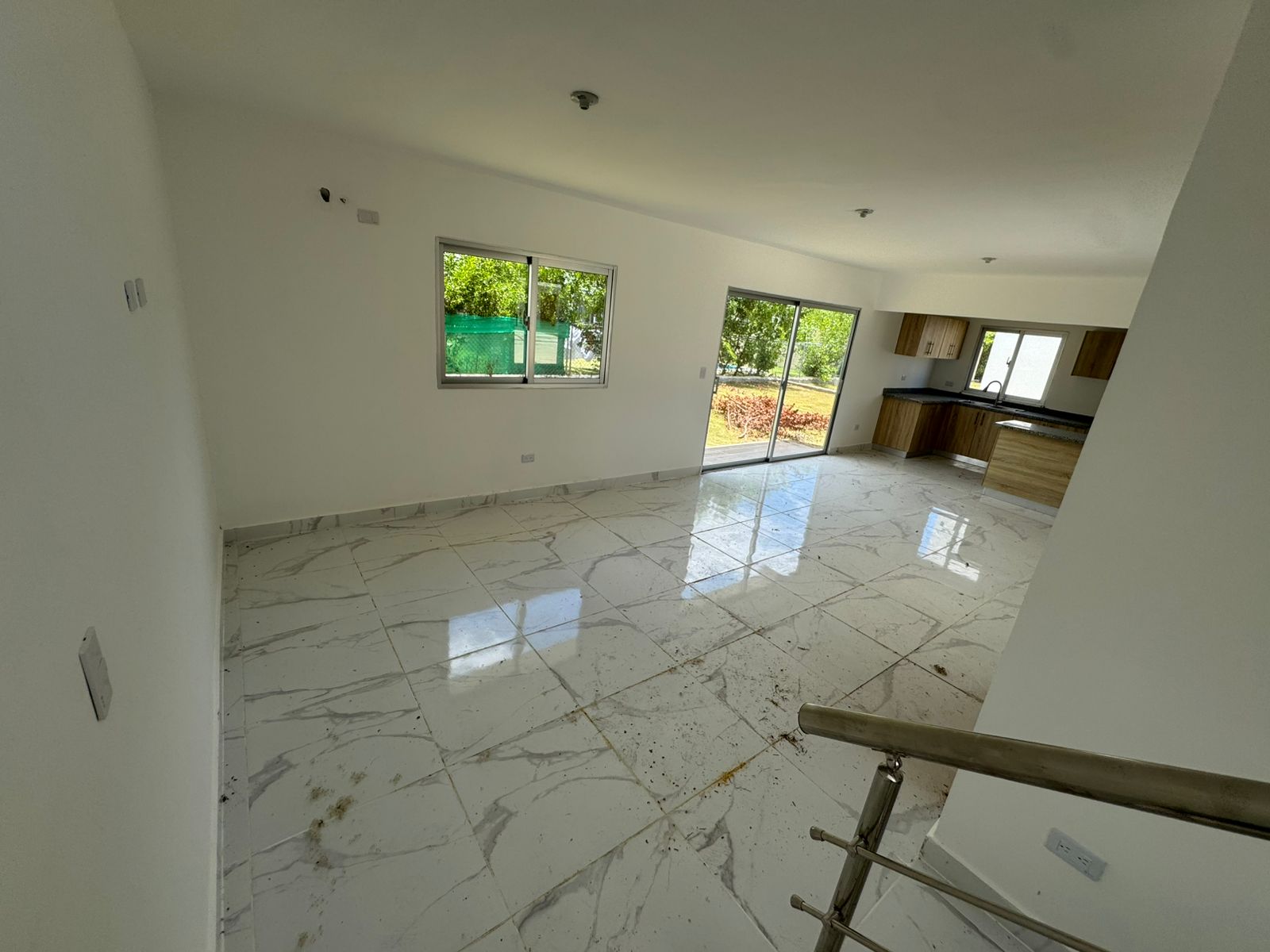 WhatsApp Image 2025-06-11 at 7.10.14 PM (3)