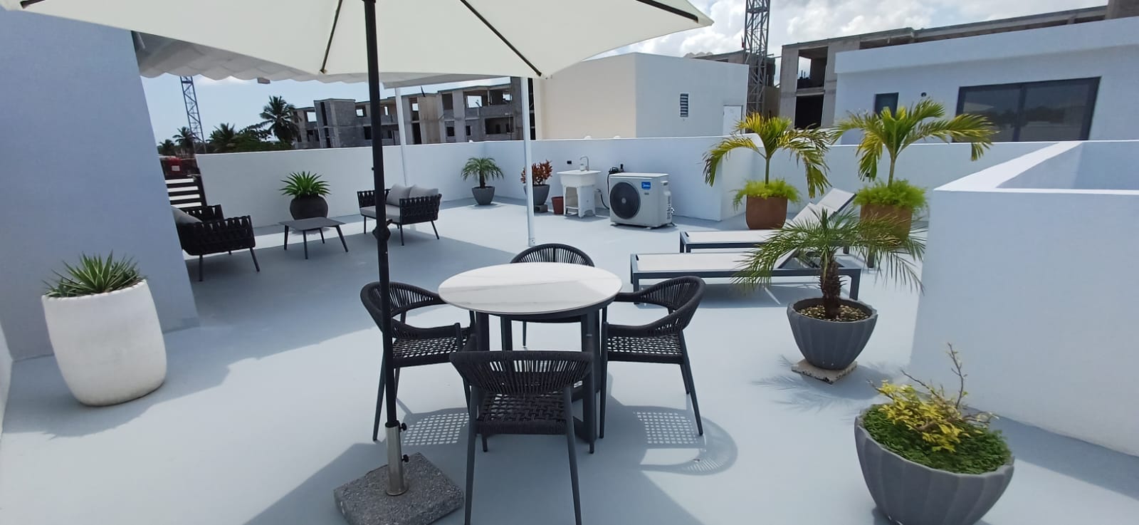 WhatsApp Image 2025-06-18 at 6.27.01 PM (1)