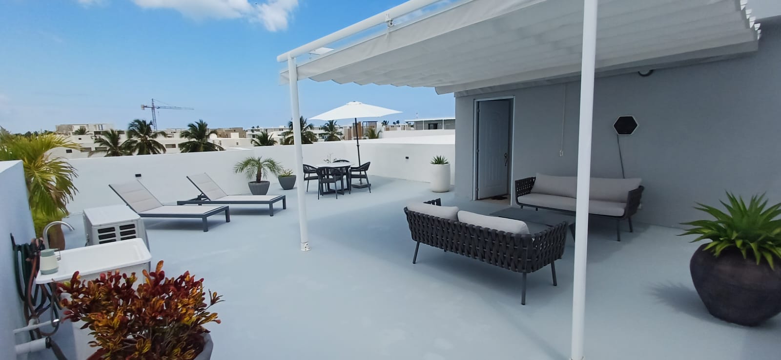 WhatsApp Image 2025-06-18 at 6.27.01 PM (2)