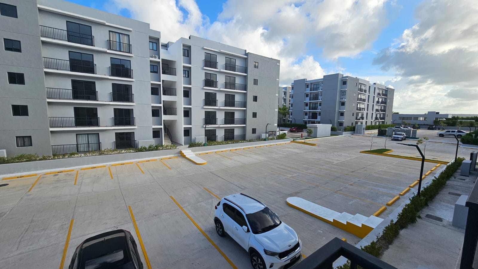 b225b6a1-1000-483a-b56b-d36f8b8b01c1