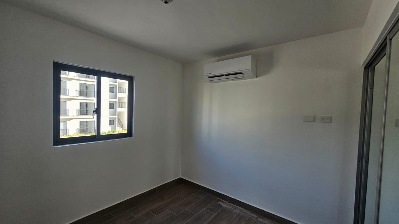 d6cbbaa5-ef02-45f0-8a29-afa38b3a7ad7