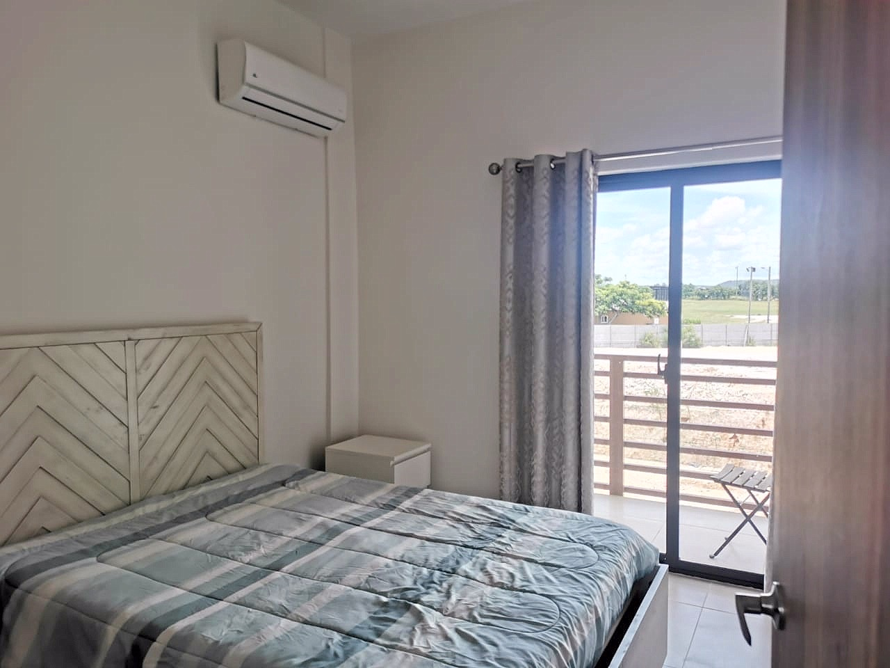 ac117ecf-71c8-4aef-bf67-b9256202d73e