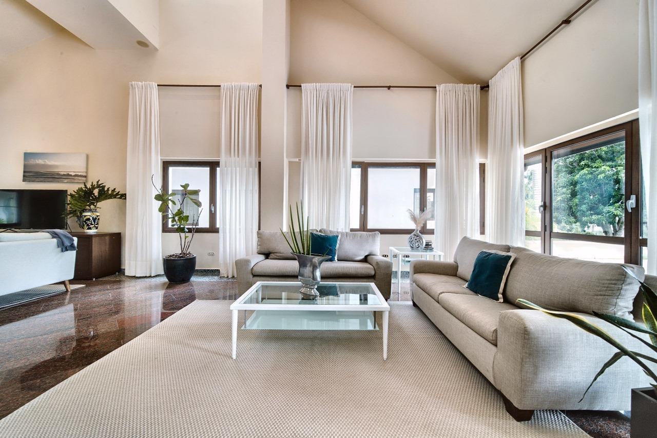 fa10cbcc-c69d-4669-986c-172440b7db0a